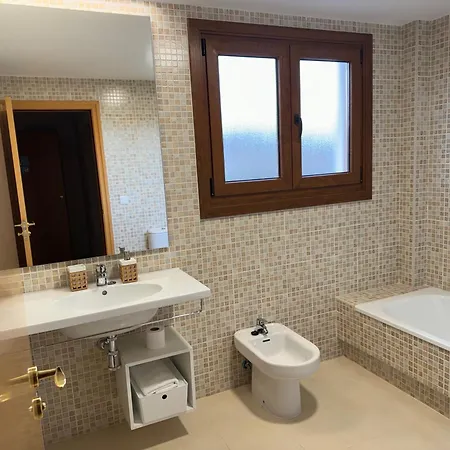 Yuhom, Casas Con Alma, Xacedos 1 * Mino